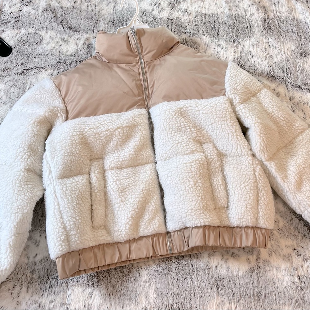 Abercrombie Ultra Mini Puffer Jacket